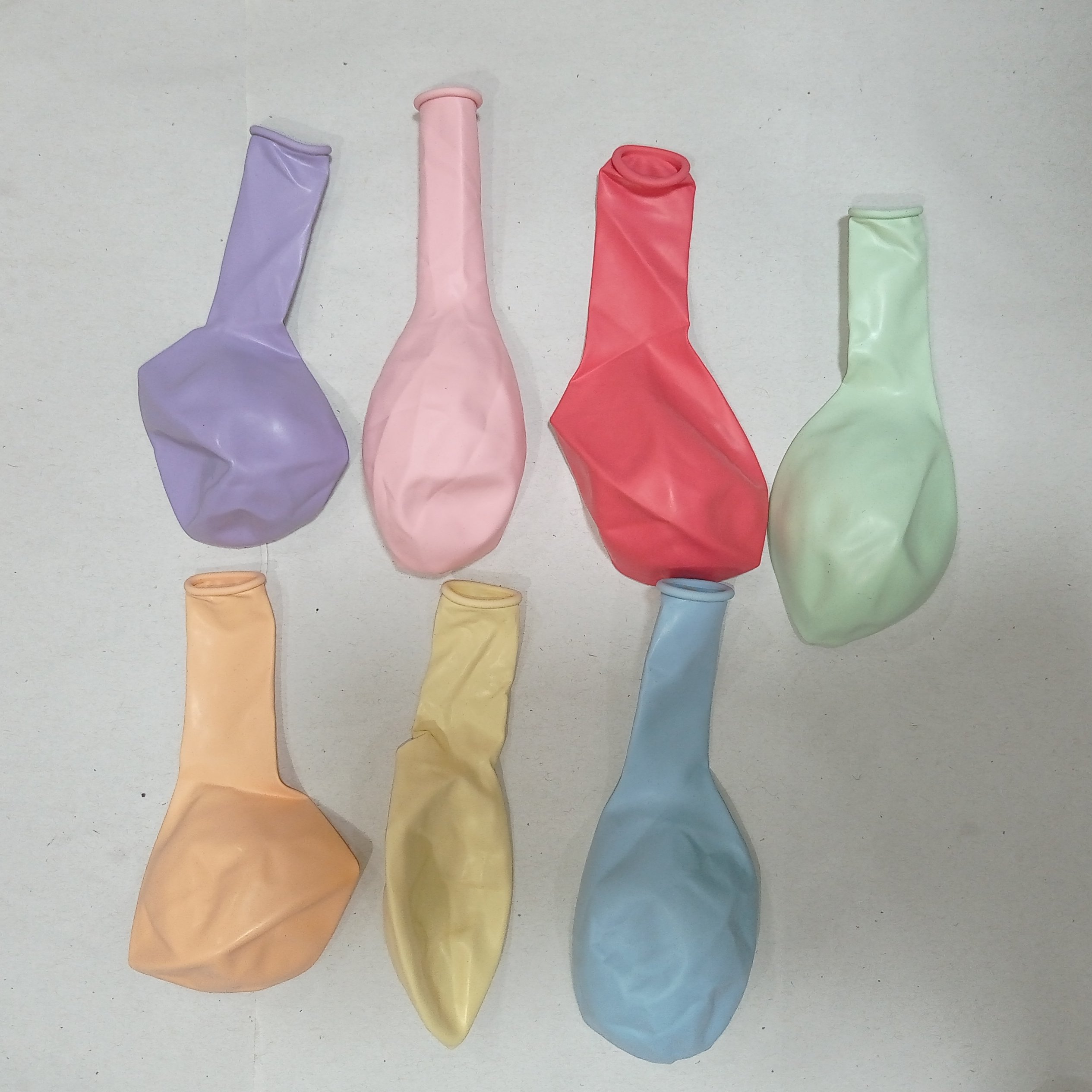 بادکنک رنگ پاستیلی (یک عدد)