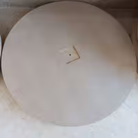 بیس ساعت دیواری رزینی سایز 60 سانتیمتر