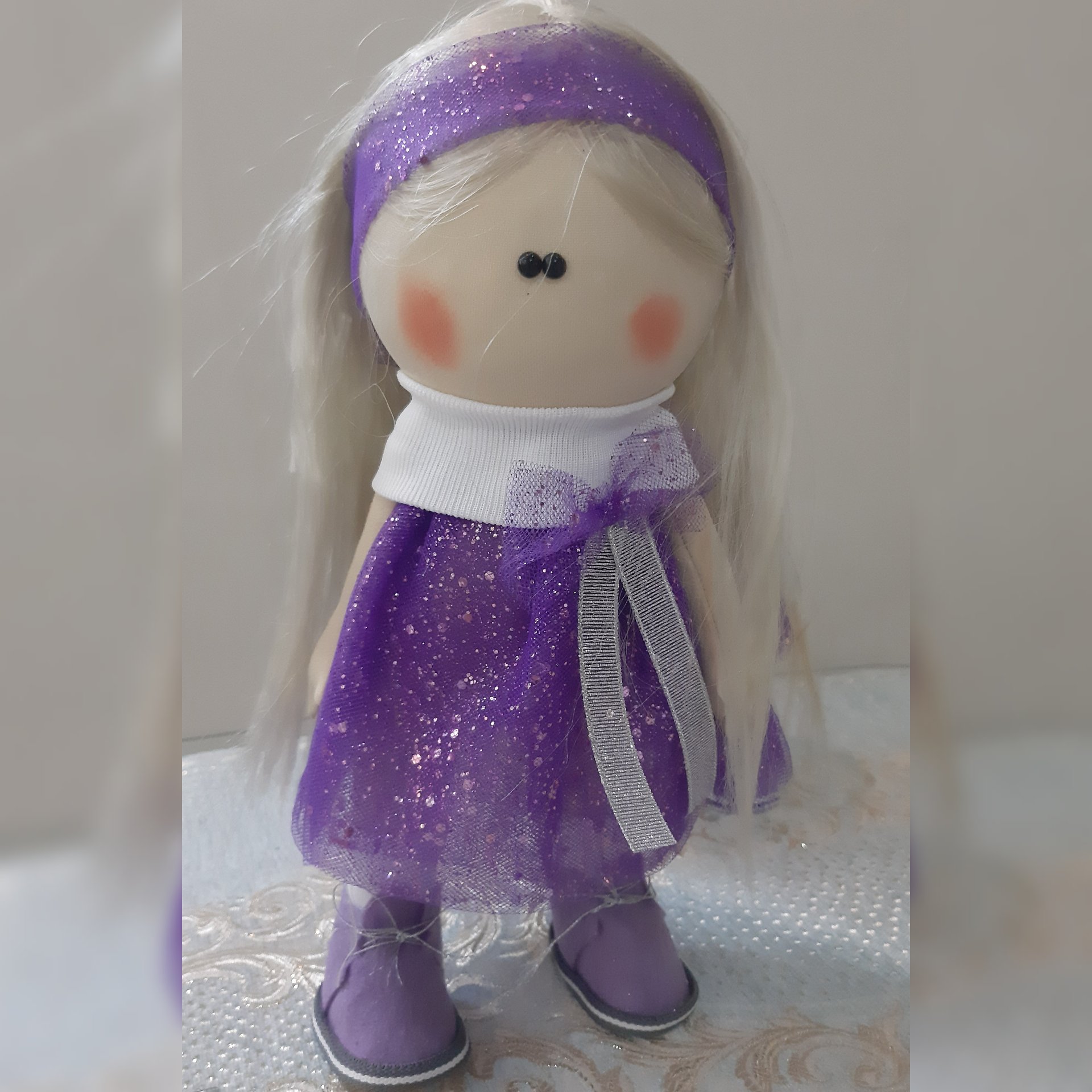 عروسک روسی دختر
