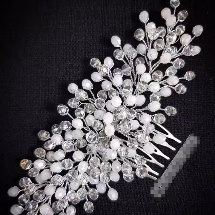 شانه شنیون بسیار زیبا