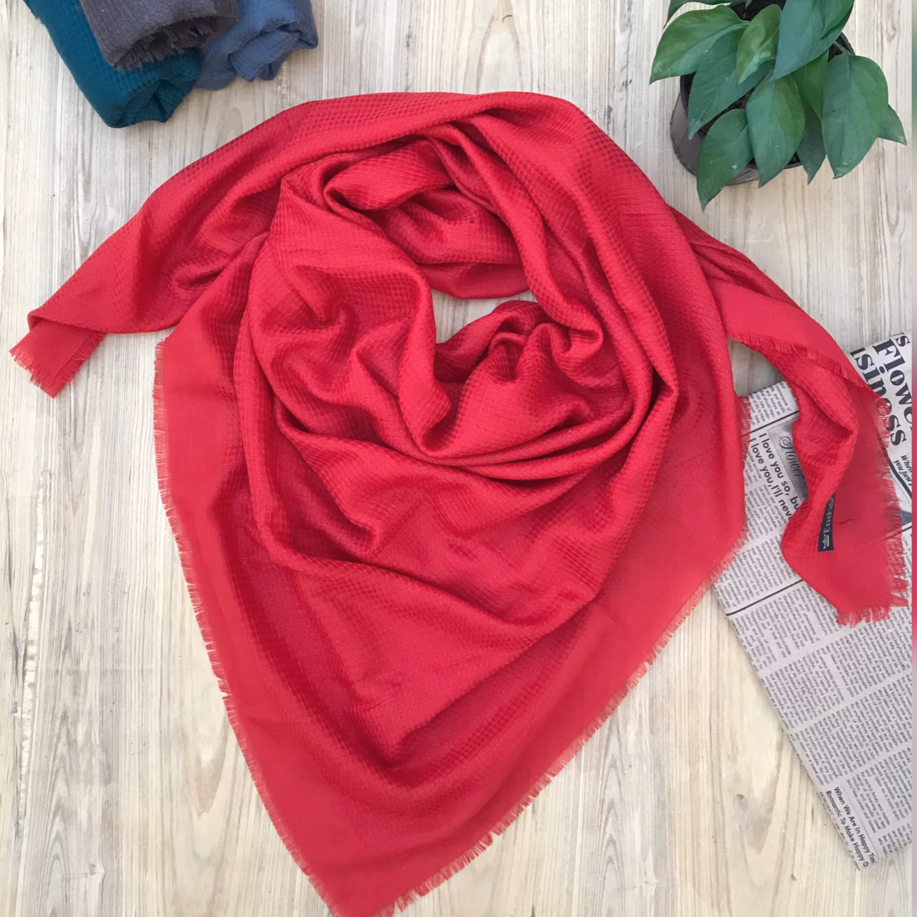 روسری پاییزه( فقط رنگ قرمز)                          