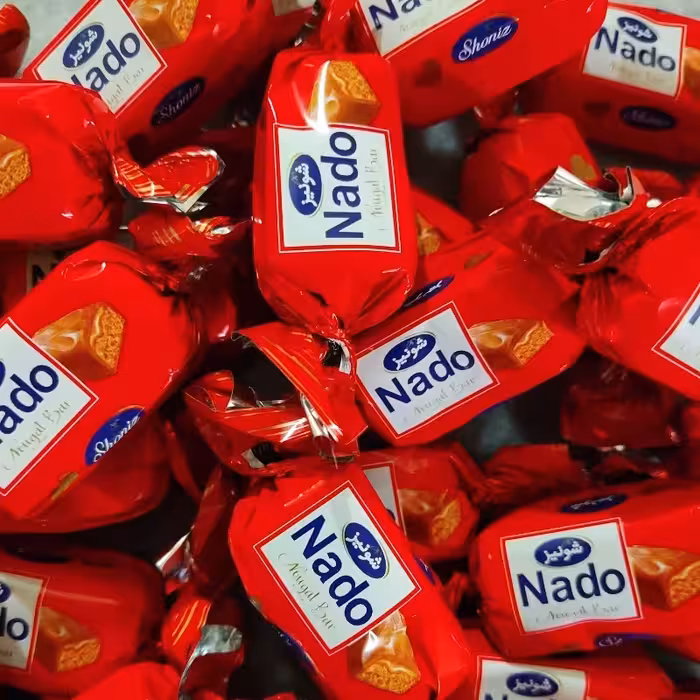 شکلات نادو شونیز تازه 800گرمی محصول تضمین کیفیت ومرجوعی دارد