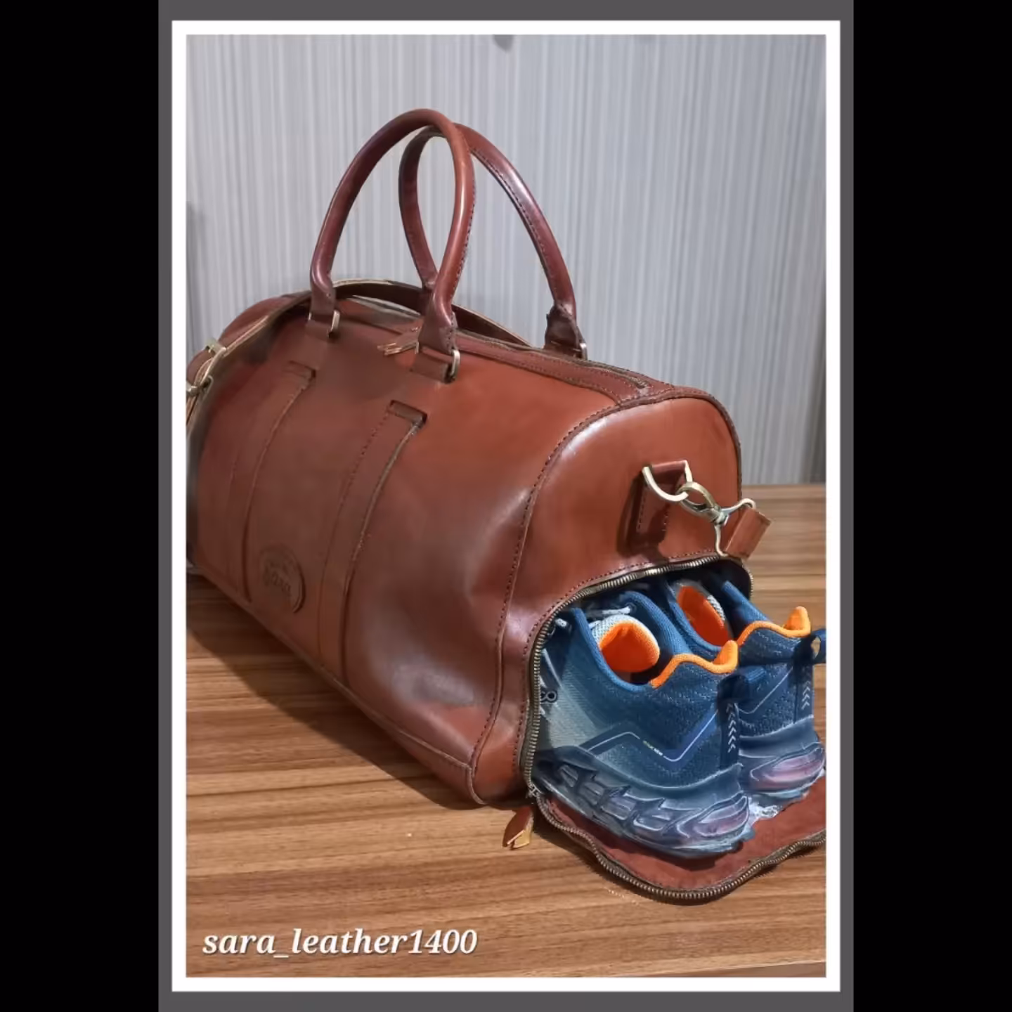 ساک ورزشی مسافرتی چرمی بسیار شیک و لاکچری دستدوز از جنس چرم گاوی درجه 1