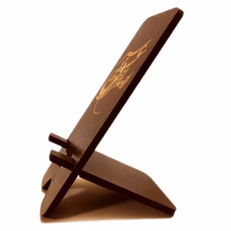 استند موبایل رومیزی در طرحهای سفارشی و دلخواه