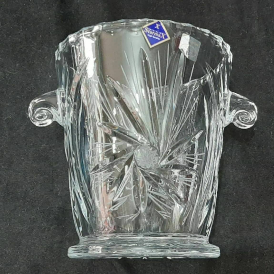 یخدان خورشیدی