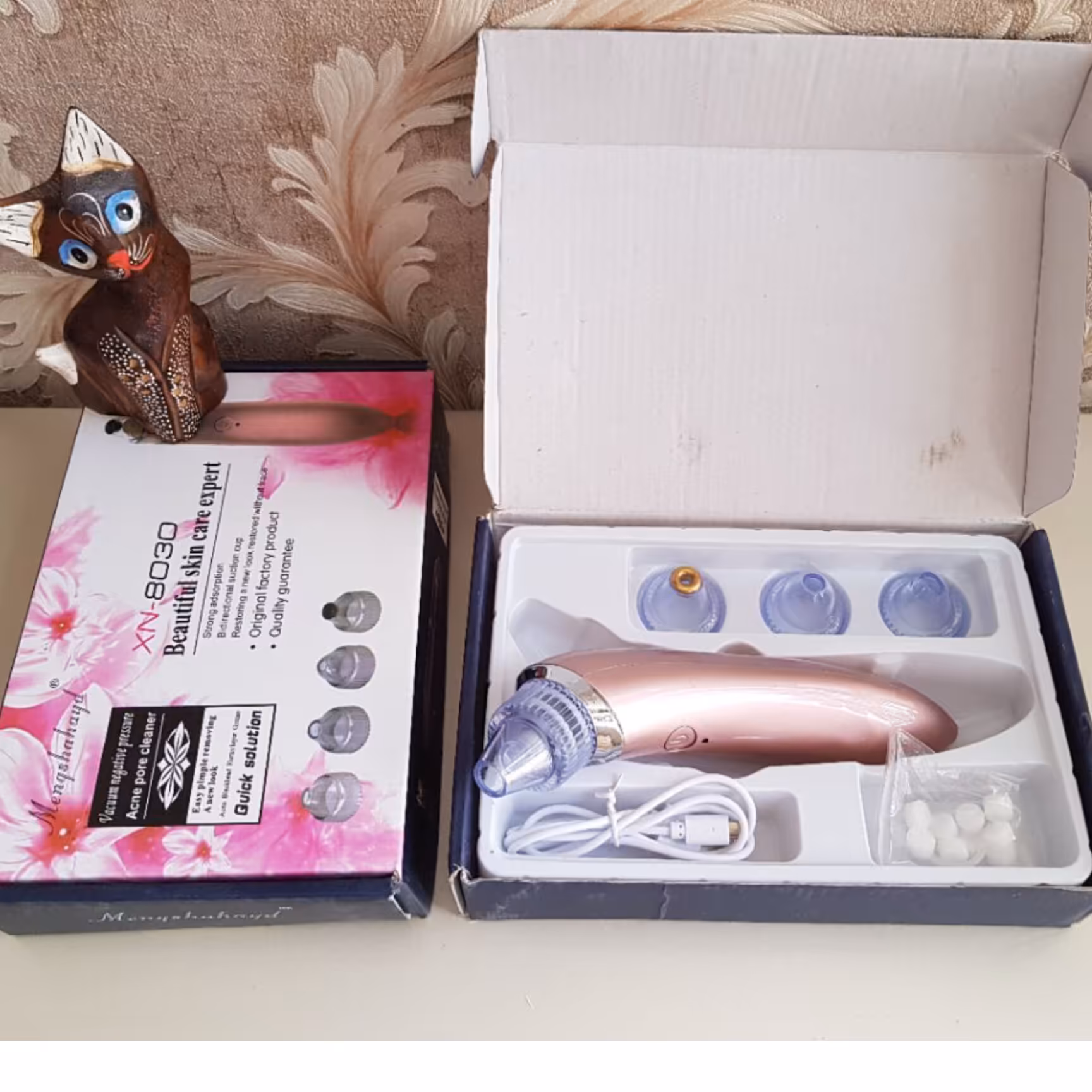 میکرودرم XN8030دارای 4 سری مختلف  4 سرعته پاکسازی صورت در منزل