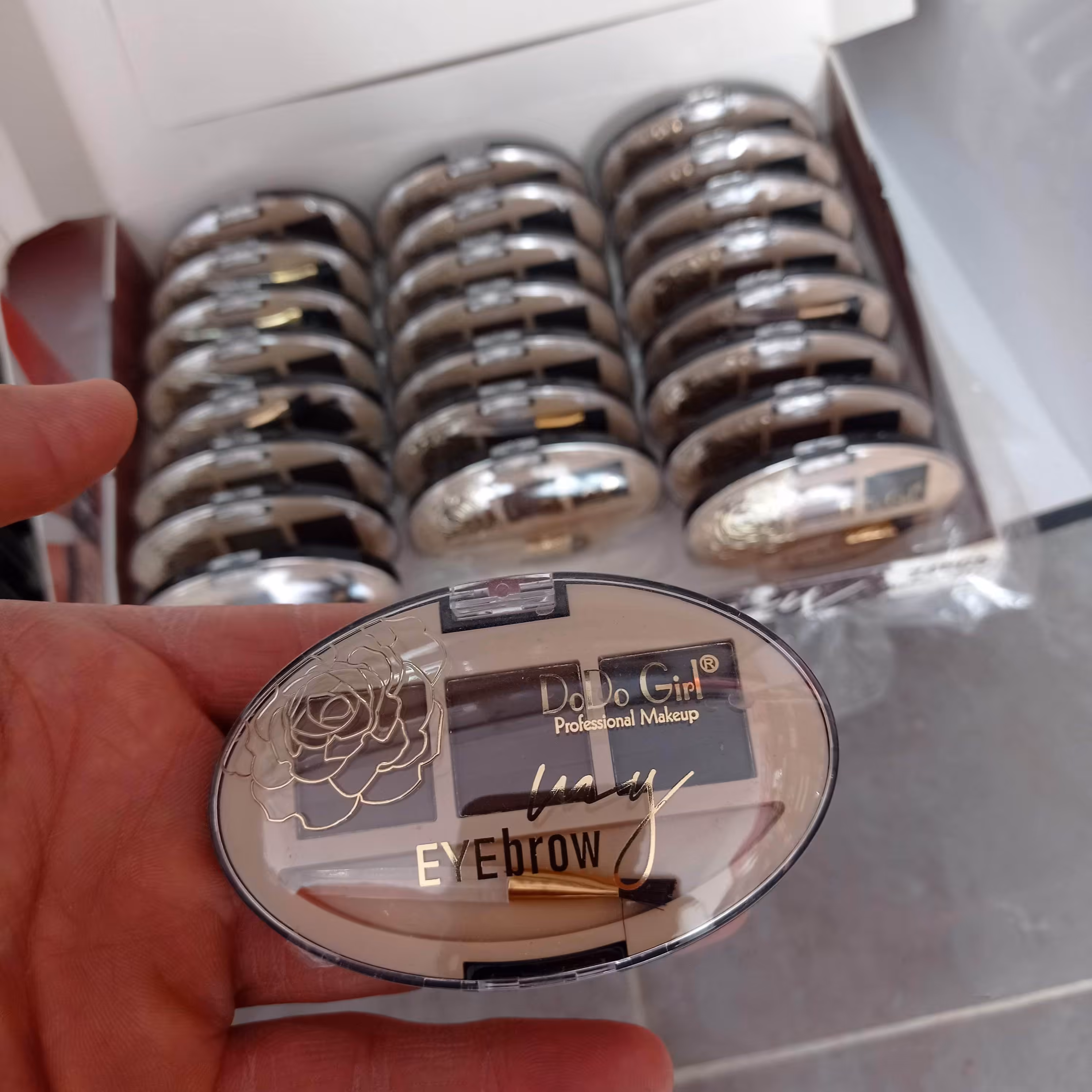 سایه ابرو سه تایی دودو گرل DoDo Girl همراه براش 