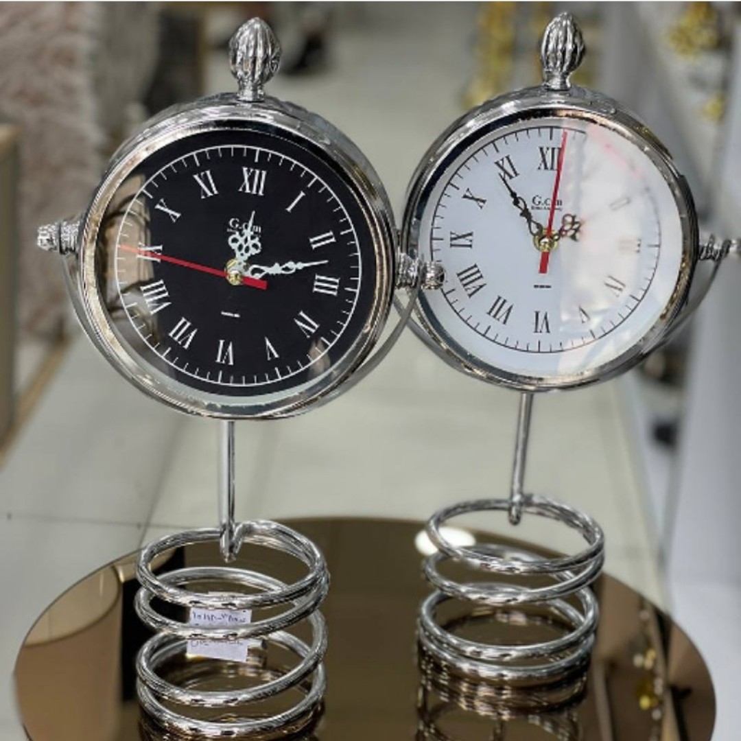 ساعت پایه فنری
