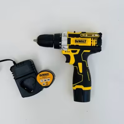دریل شارژی چکشی 24 ولت موتور براشلس دیوالت همراه با دو باتری