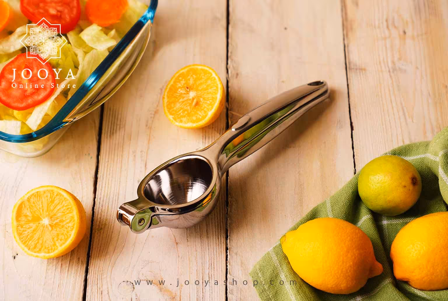 آبمیوه گیری مدل لیو