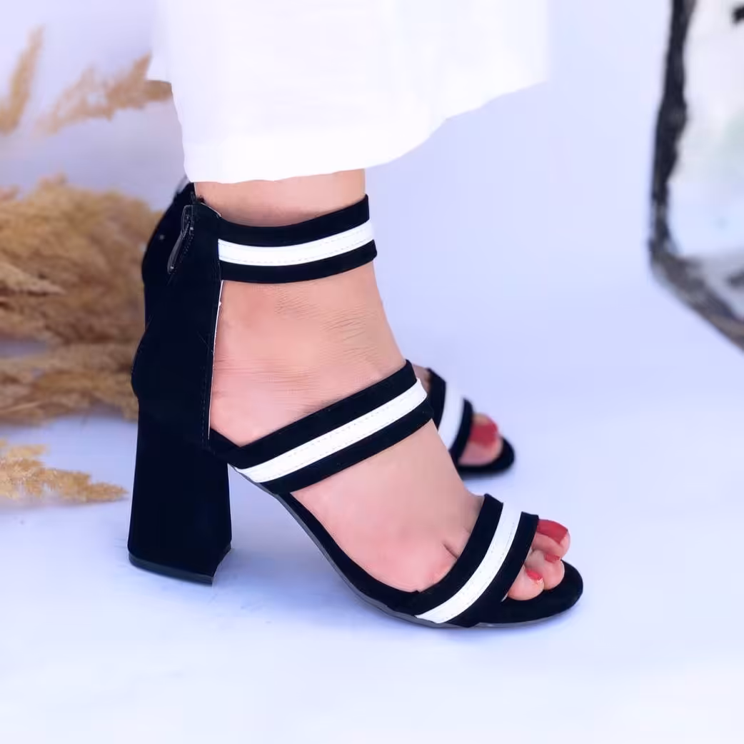 کفش پاشنه 7سانت پهن و10 سانت نازک