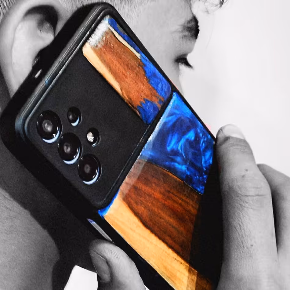 گارد موبایل چوب و رزین