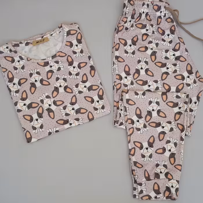 ست تیشرت شلوار
جنس نخ و کش