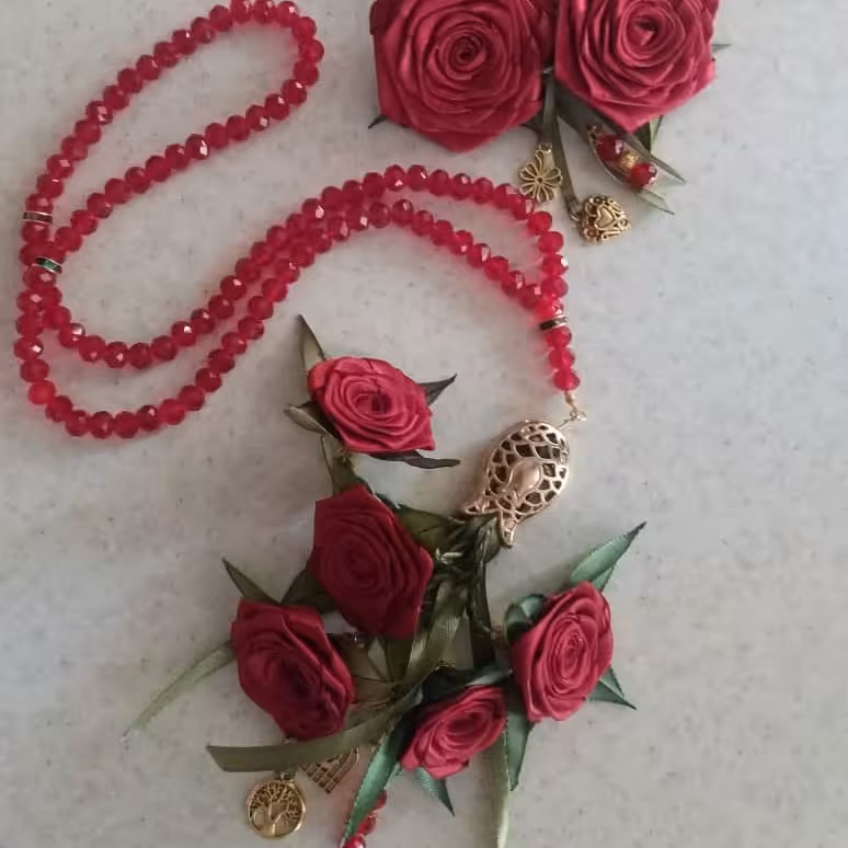 تسبیح و جاکلیدی ست