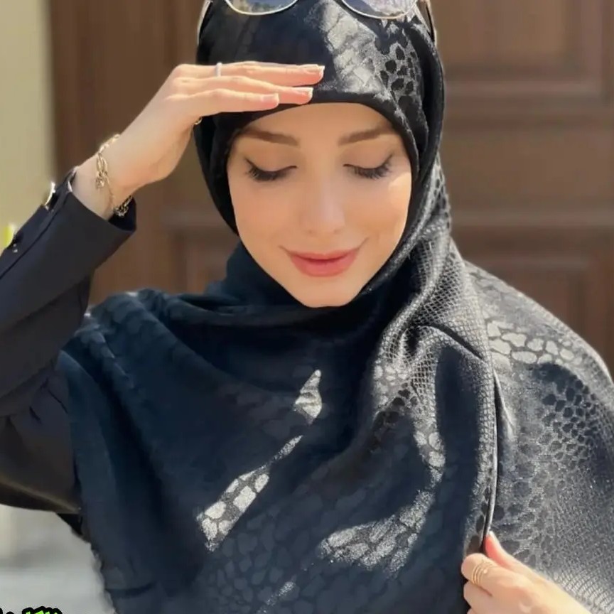 شال زنانه مشکی ژاکارد لکه دار