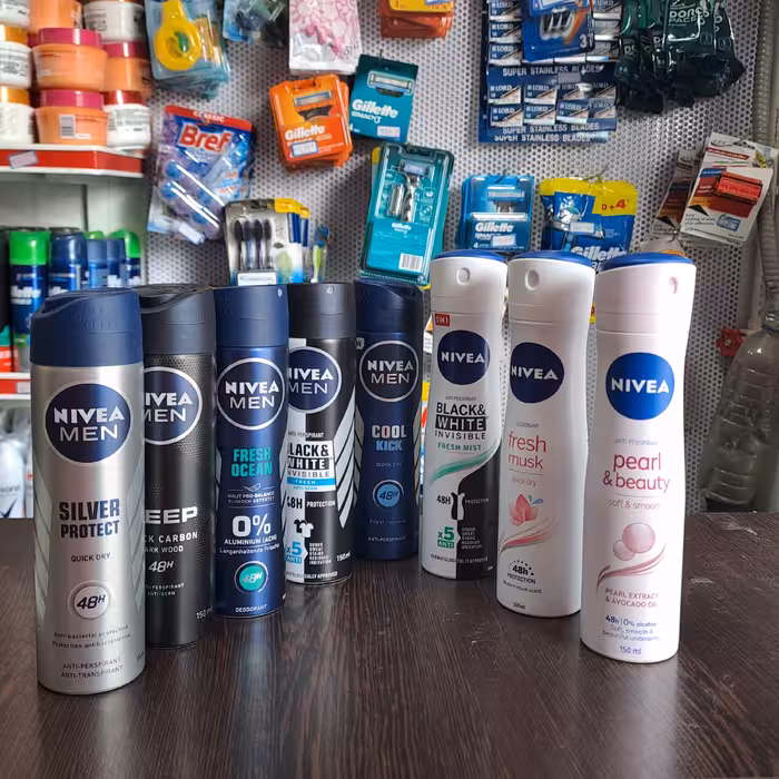 
اسپری بدن نیوآ در مدل های متنوع حجم 150 میلی لیتر مناسب اقایان و بانوان
