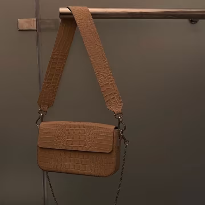 کیف دخترانه.