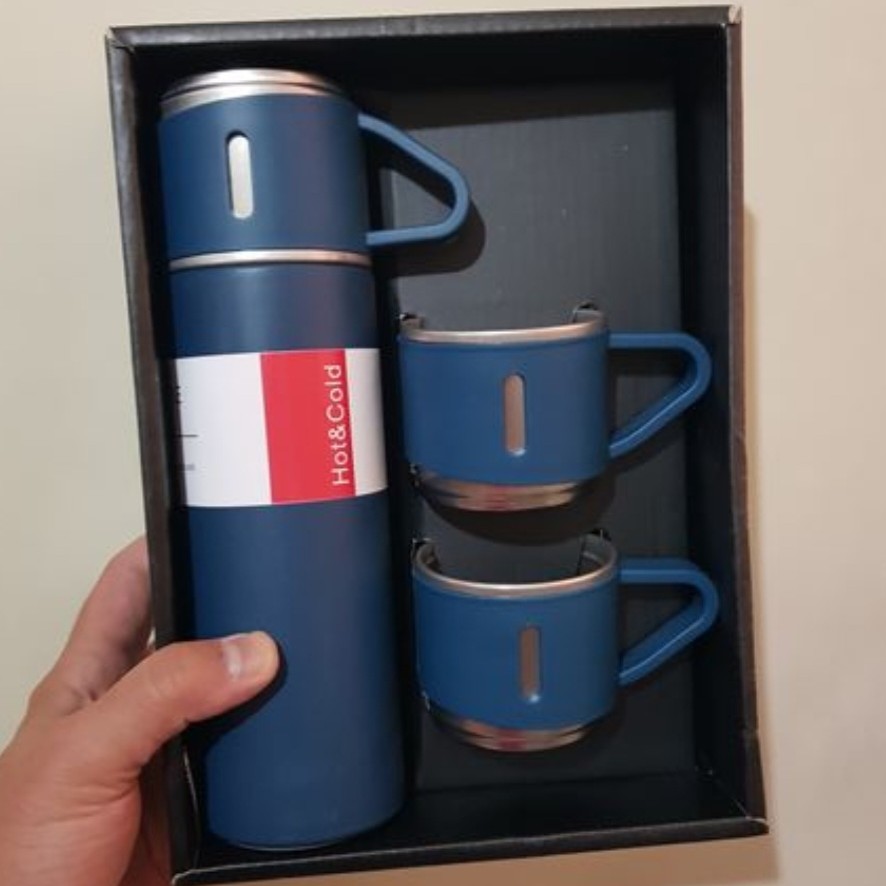 فلاکس مدل کادویی vacuum falsk set گنجایش 5. لیتر همرابا 3عدد استکان