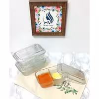 کره خوری و ظرف شیشه ای درب دار کره، مربا، عسل، پنیر و غیره