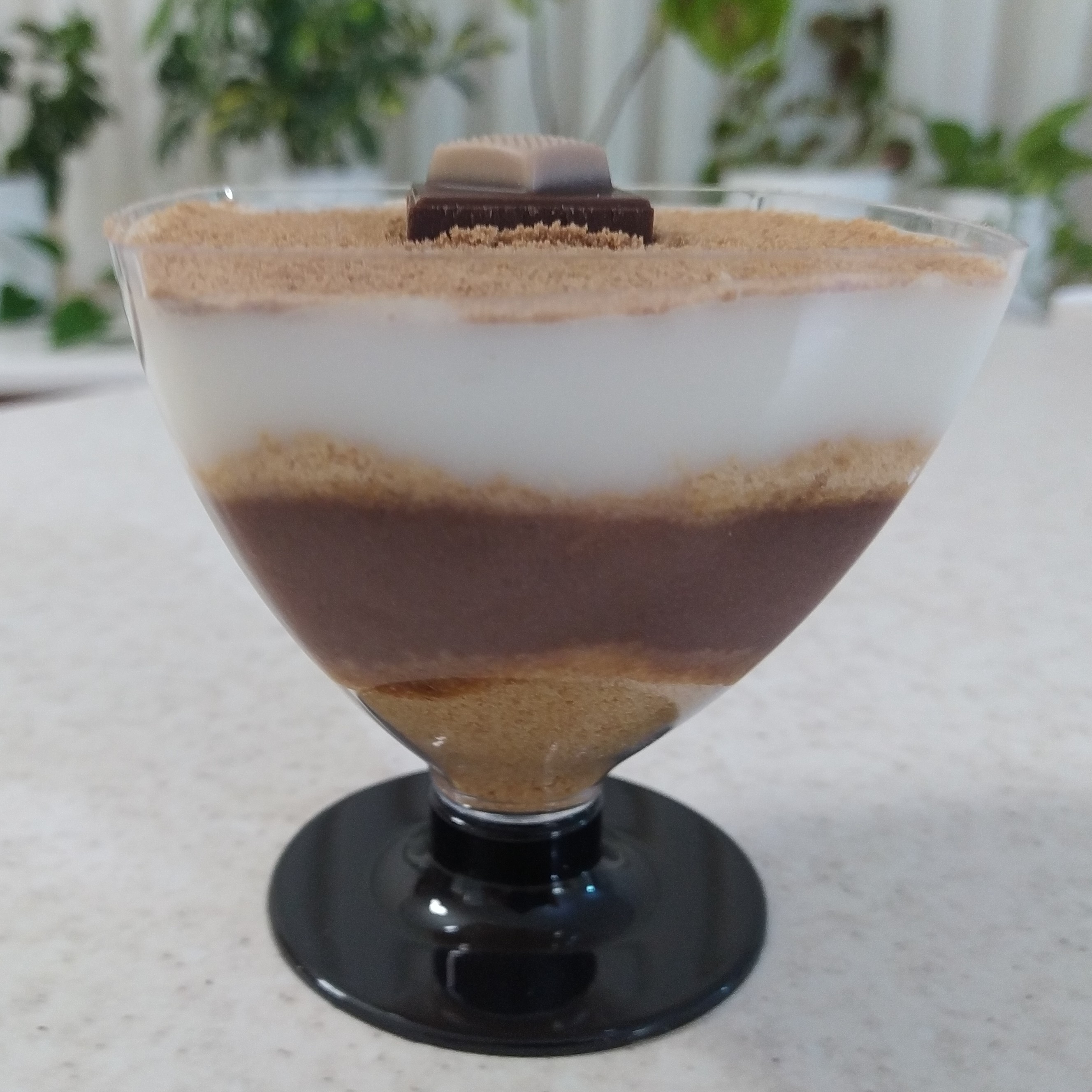دسر پارافه موز 220گرمی