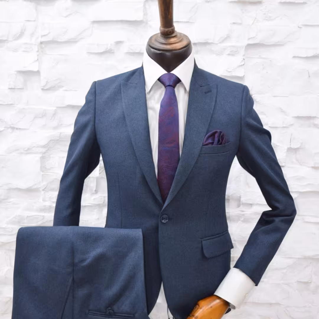 کت و شلوار مردانه با پیراهن و کروات مدل 825  با سایزبندی از 46 تا 56