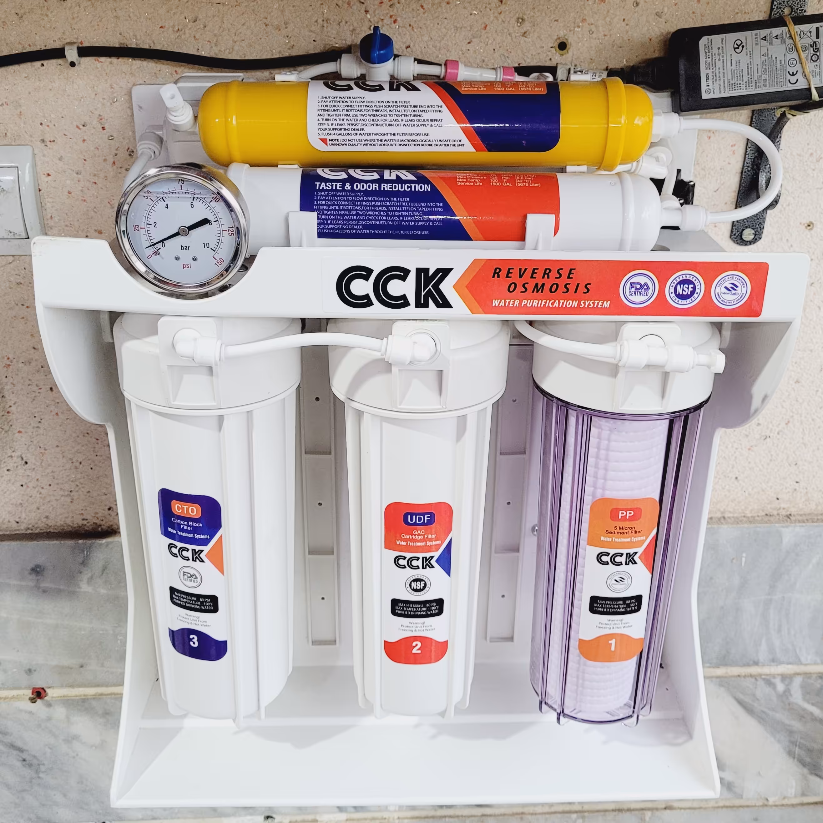 دستگاه تصفیه آب خانگی 6 مرحله ای CCK با شیر اهرمی و مخزن بزرگ 4 گالن