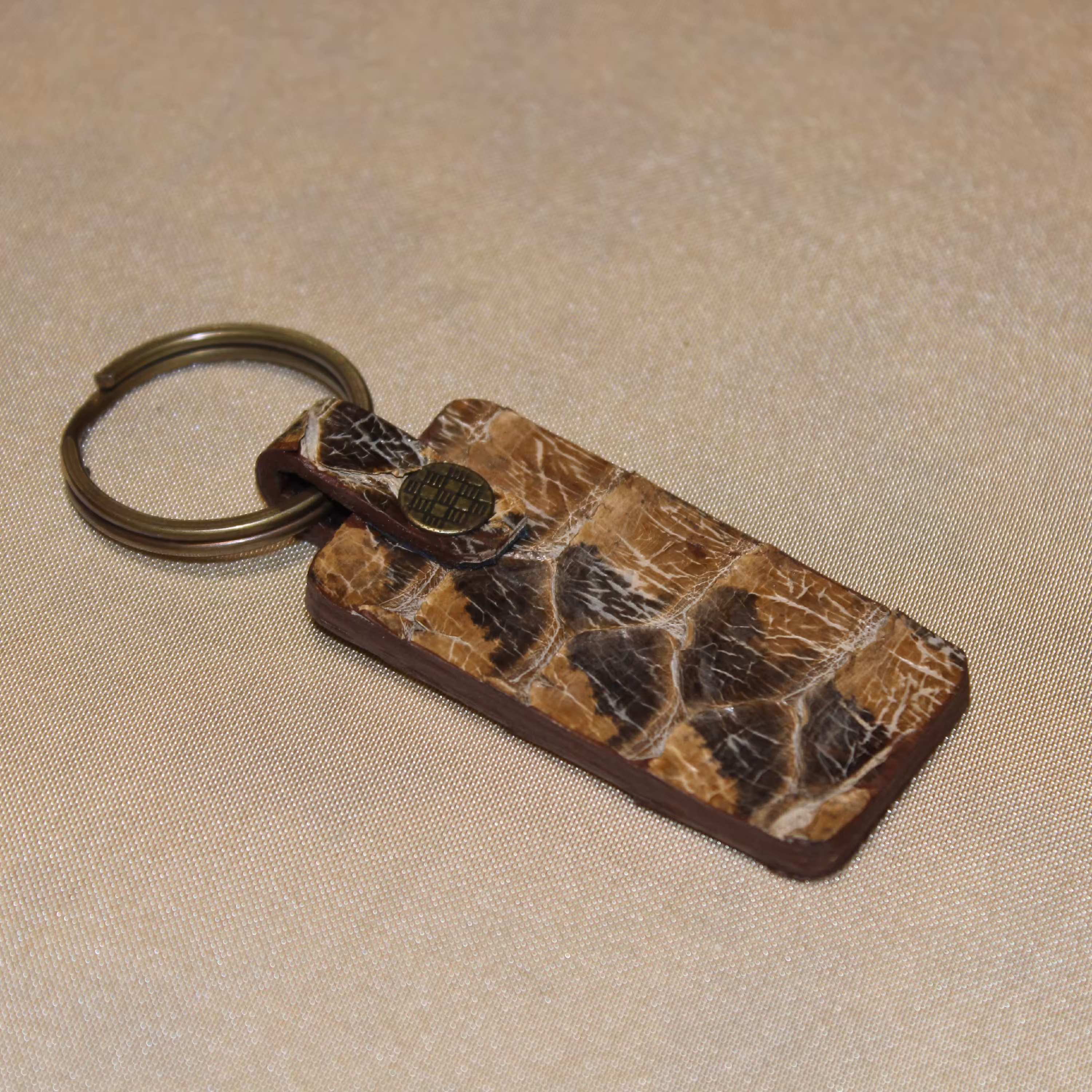 جایسویچی چرم پوست مار طبیعی