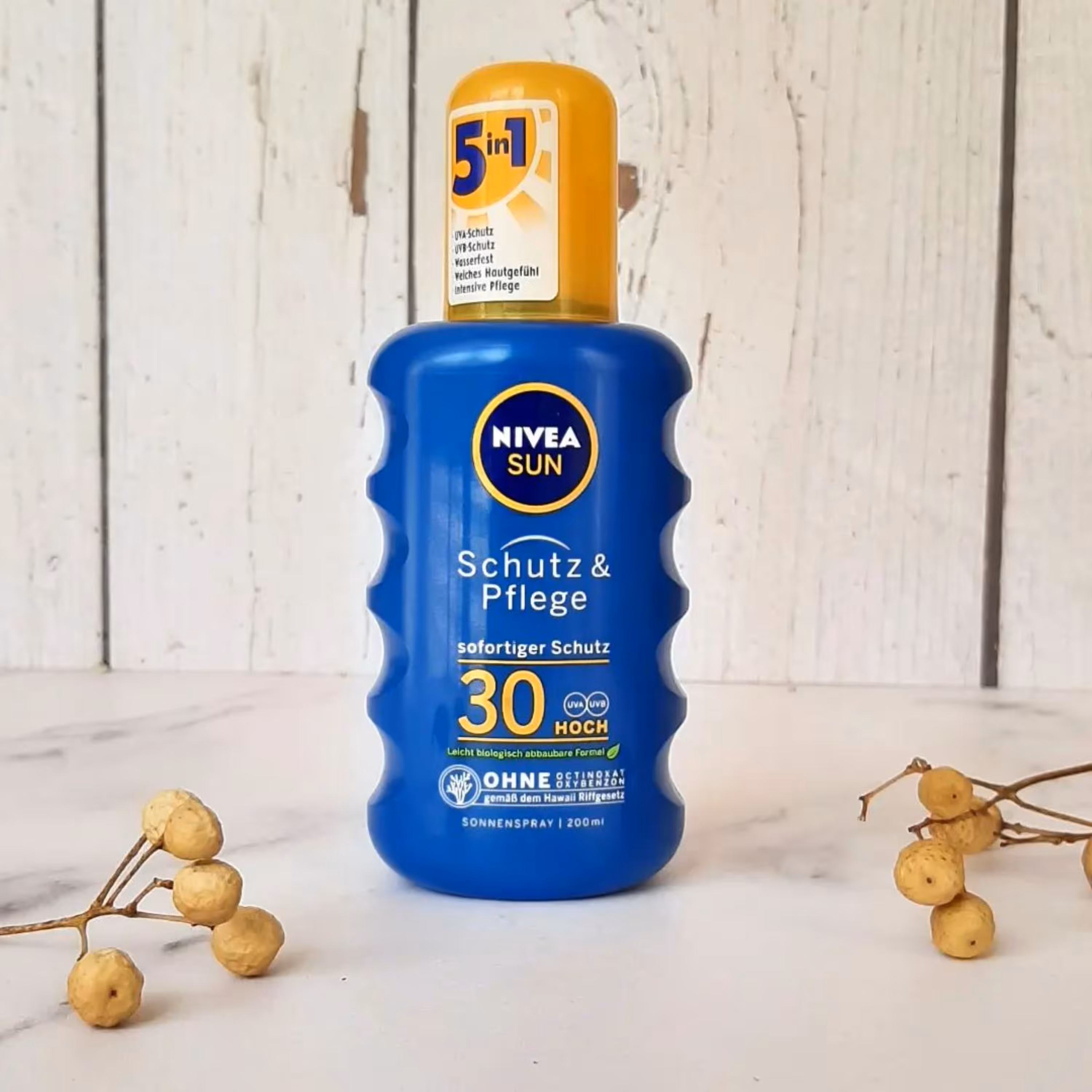ضدآفتاب آبرسان سبک و مقرون بصرفه نیوا  NIVEA SUN PROTECT MOISTURE