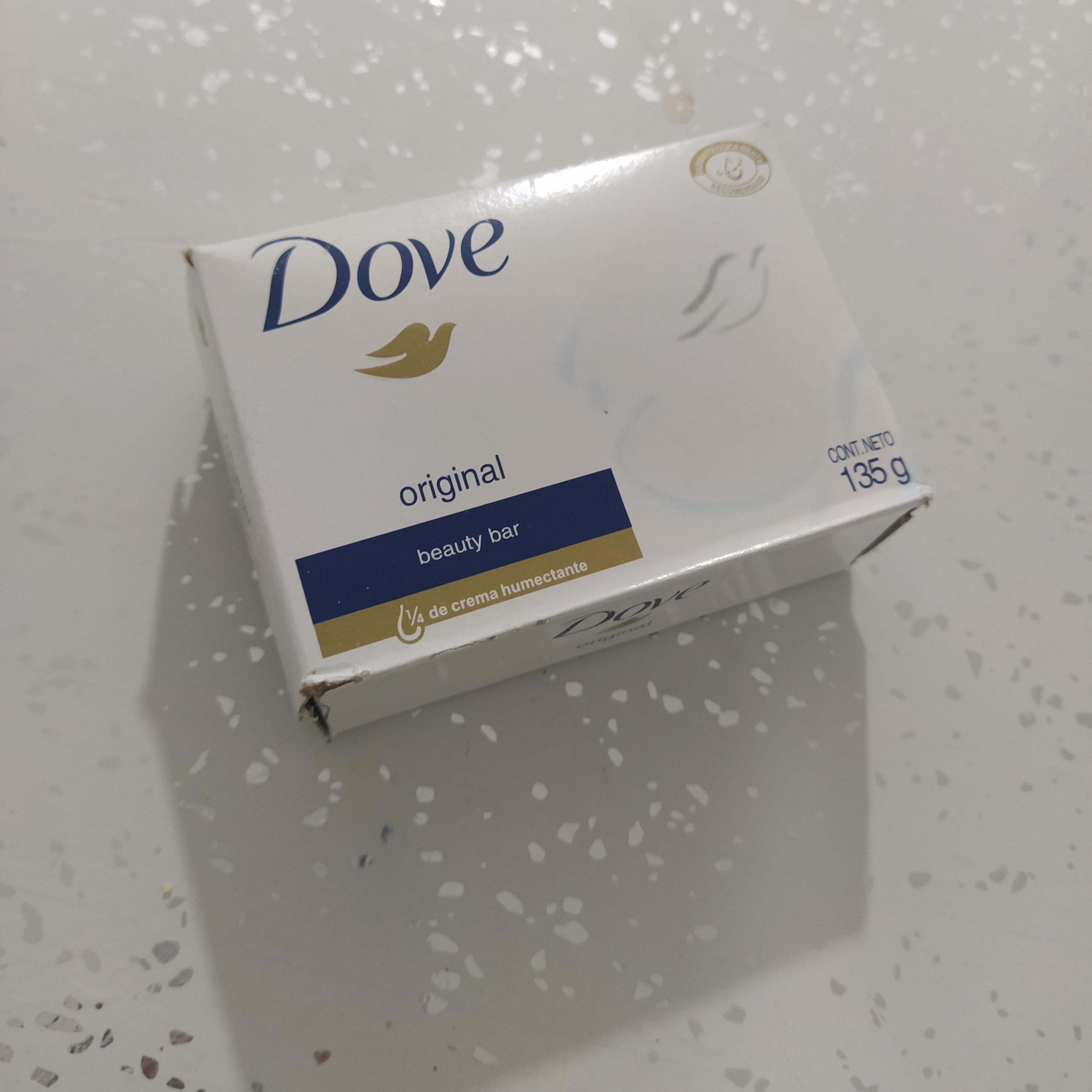 صابون داو 135 گرمی با عصاره شیر (کرمی) تولید آلمان