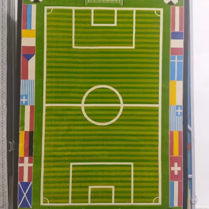 فرش پاتریس  فرش گلیم کودک  400شانه طرح زمین چمن سایز یک دریک ونیم متری