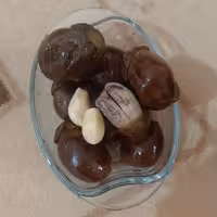 ترشی بادمجان کوچک و چند تیکه (1کیلویی)