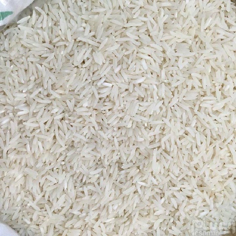 برنج طارم هاشمی دورود بلند دانه ری عالی بدون شکستگی رنگ سفید مایل به کرم