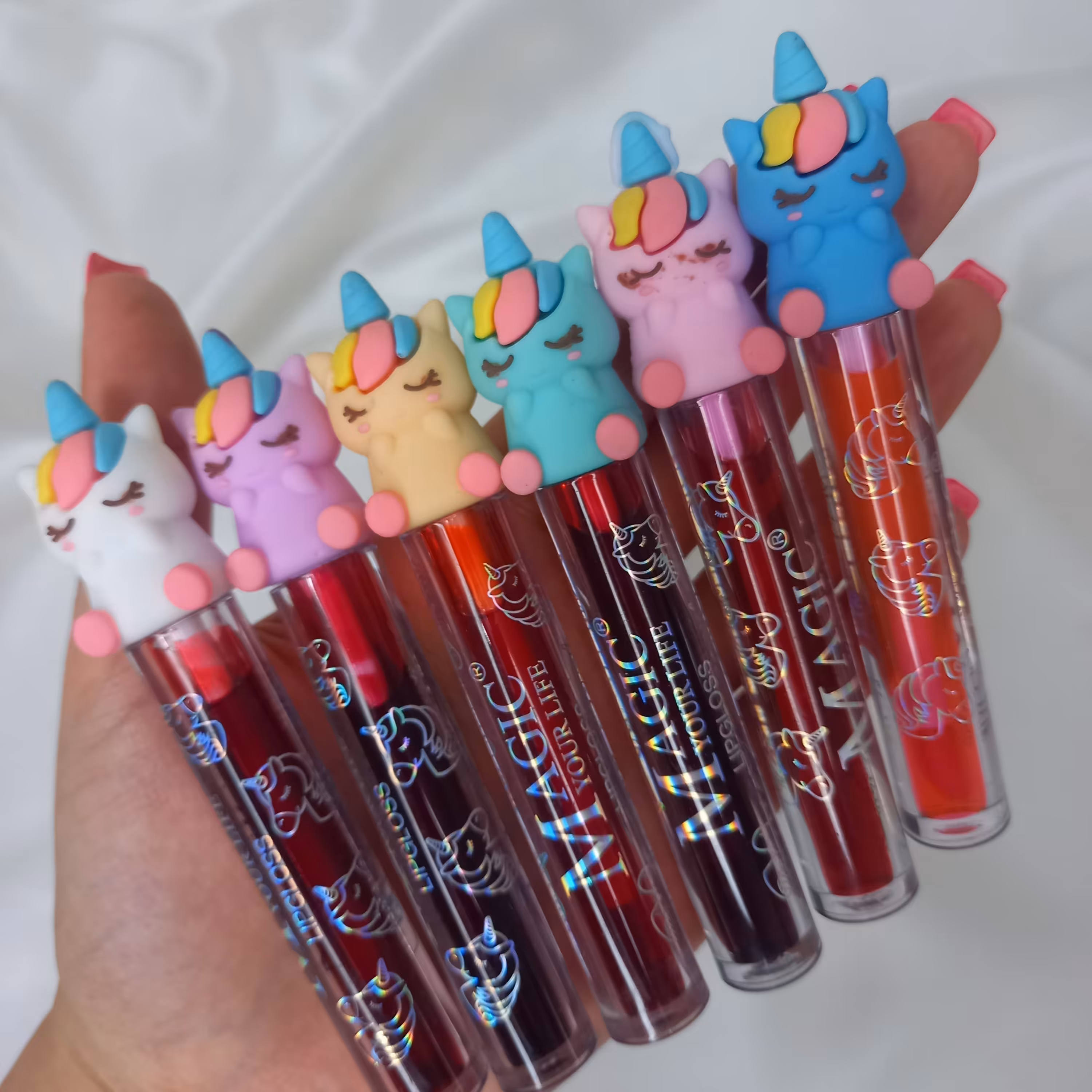 تینت لب یونیکورنی  با رنگ های نود