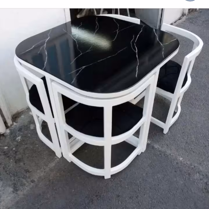 میز مدل کمجا