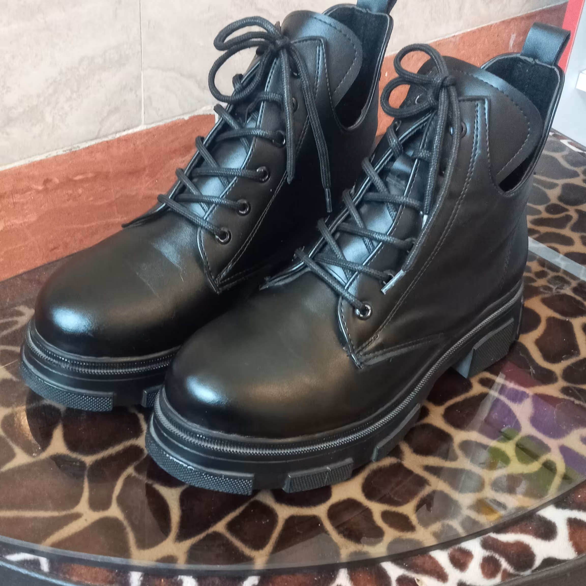 نیم بوت زنانه بندی