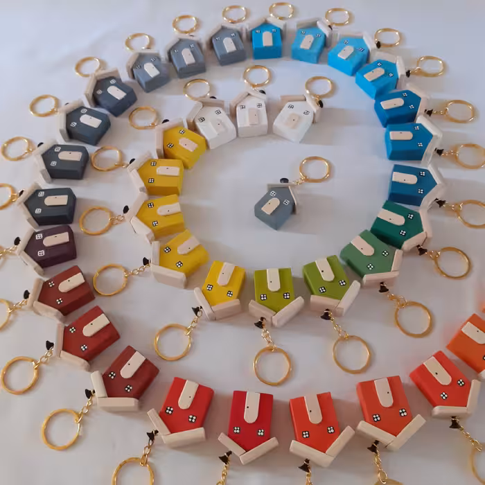 سر کلیدی چوبی طرح خانه 