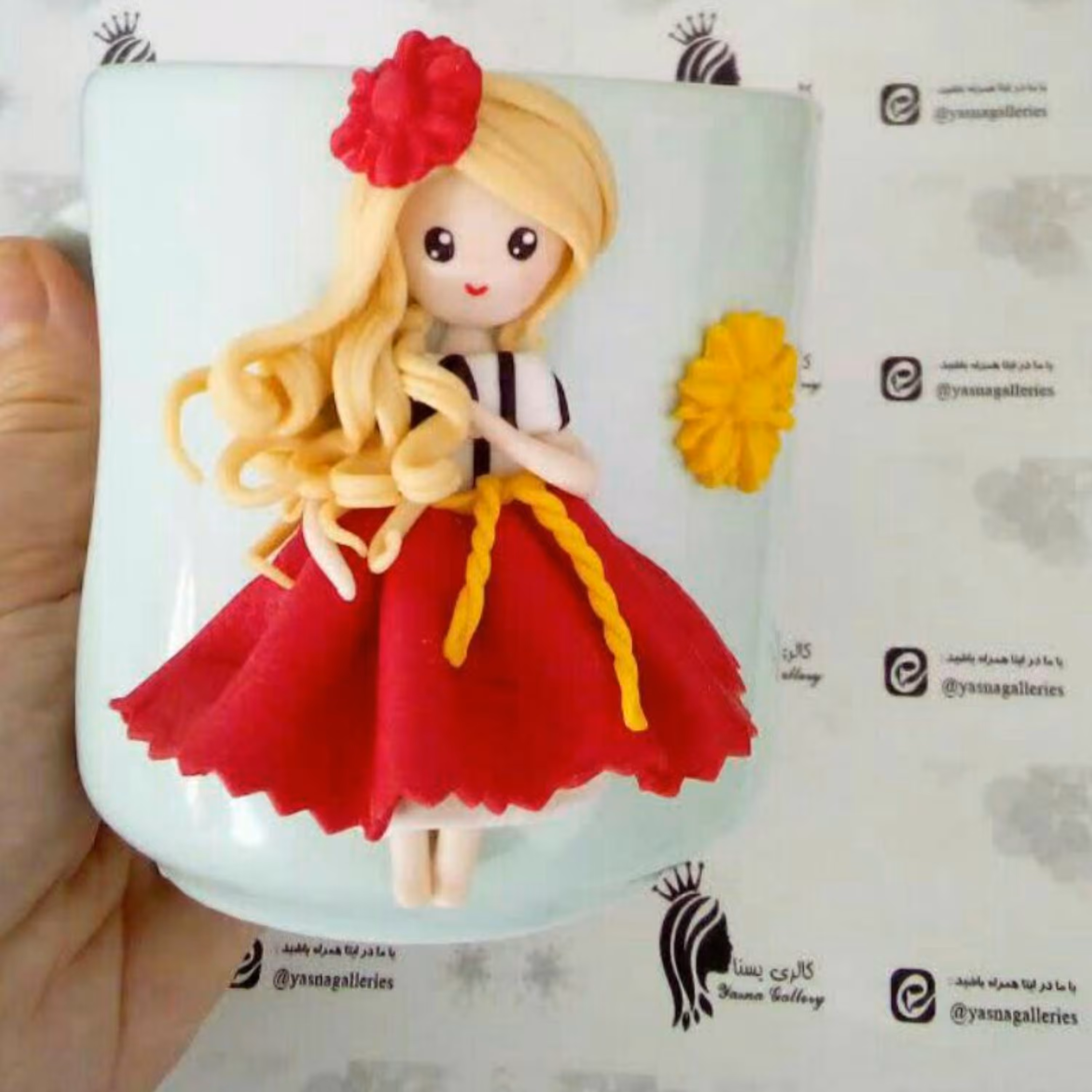 ماگ عروسکی زیبا با طرح دخترانه 4