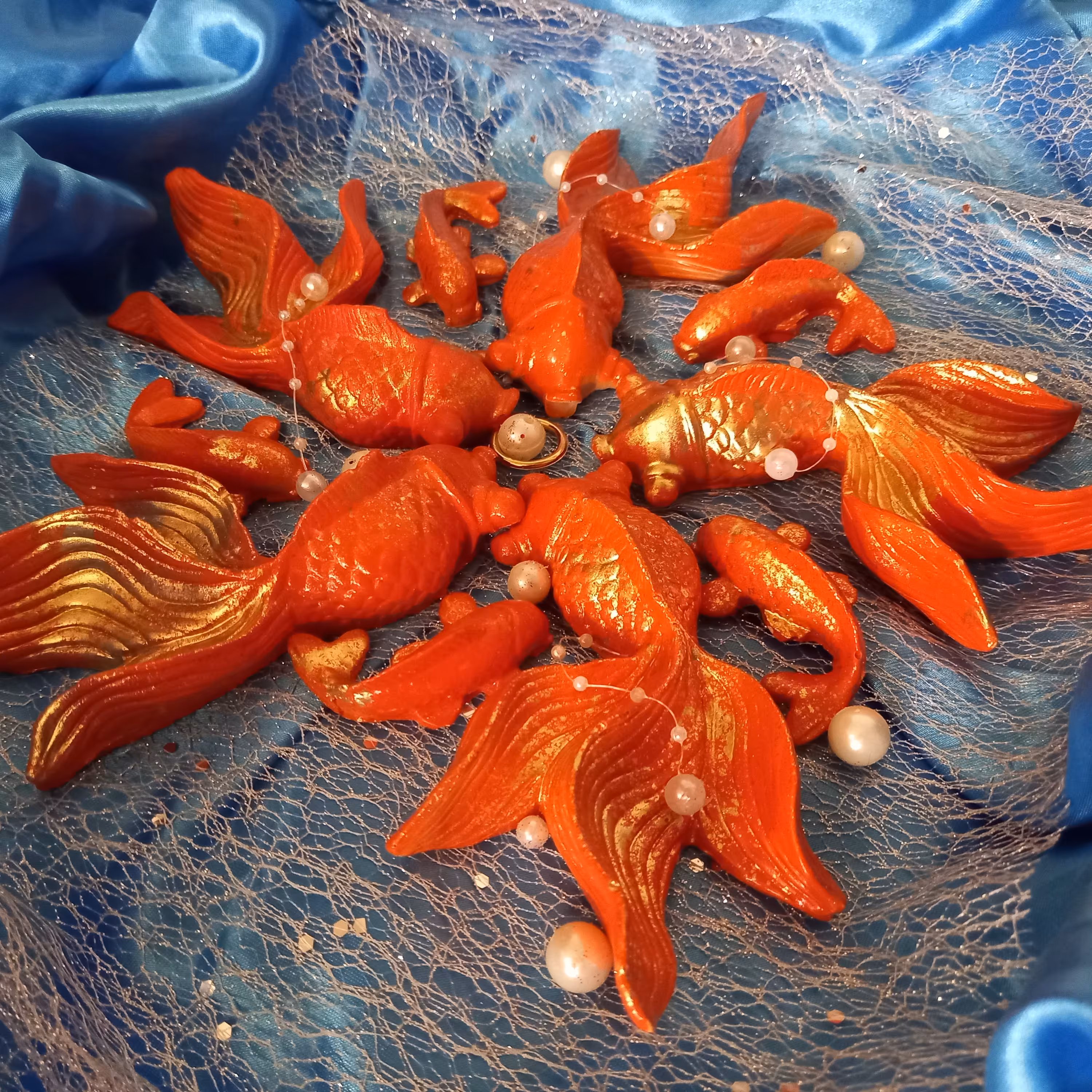 ماهی قرمز  جنس سنگ مصنوعی بسیار زیبا و مخصوص سفره هفت سین