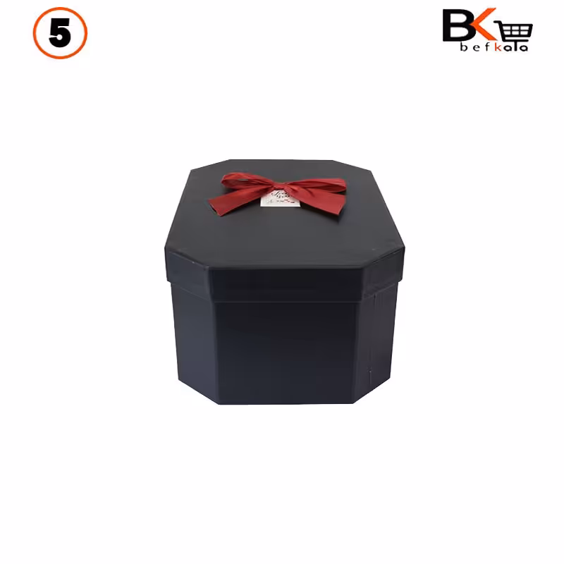 باکس کادویی هشت ضلعی کشیده پاپیون دار مشکی سایز پنج کد 53