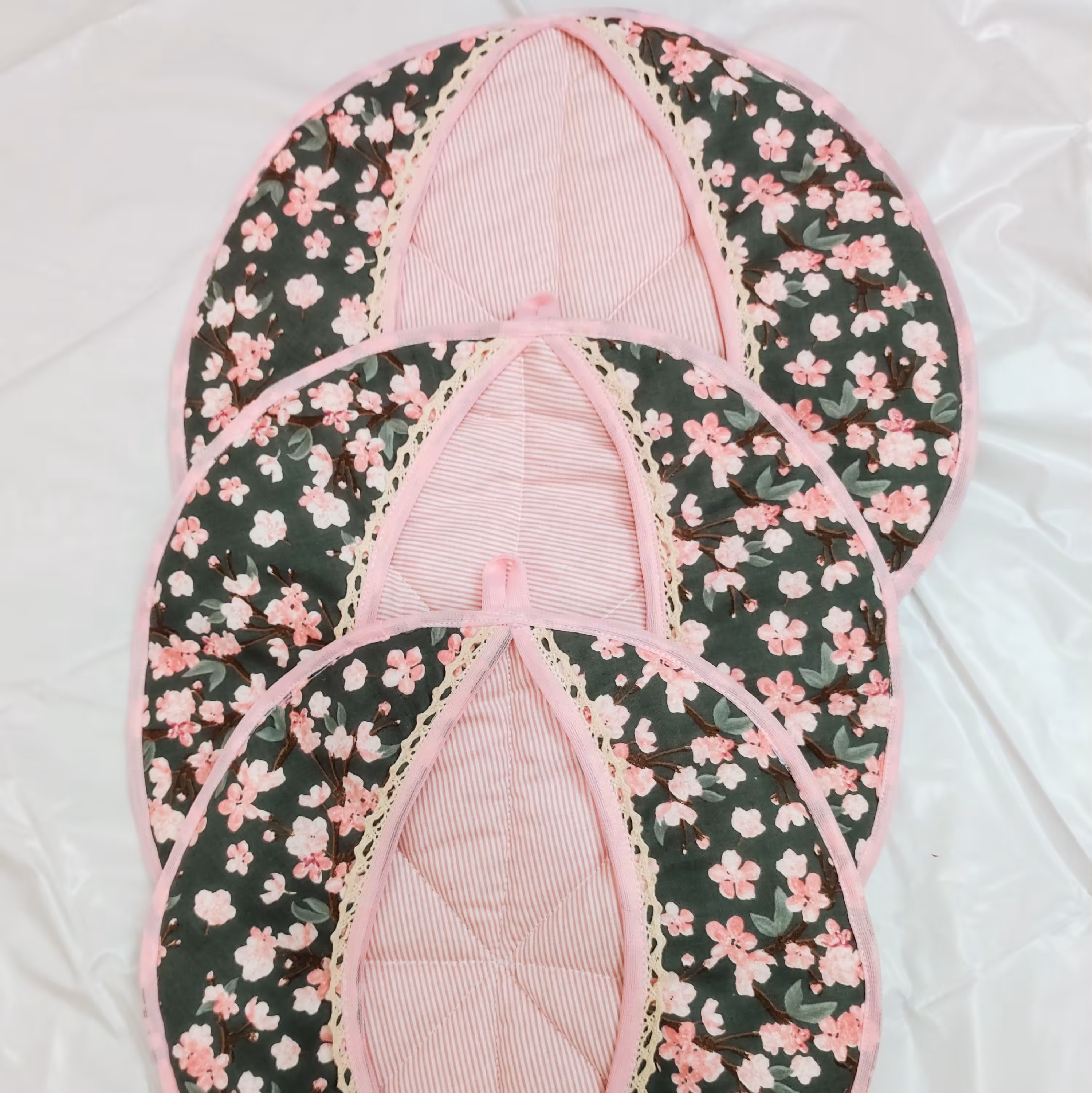 پک سه عددی دمکنی طرح چشمی طوسی گلدار