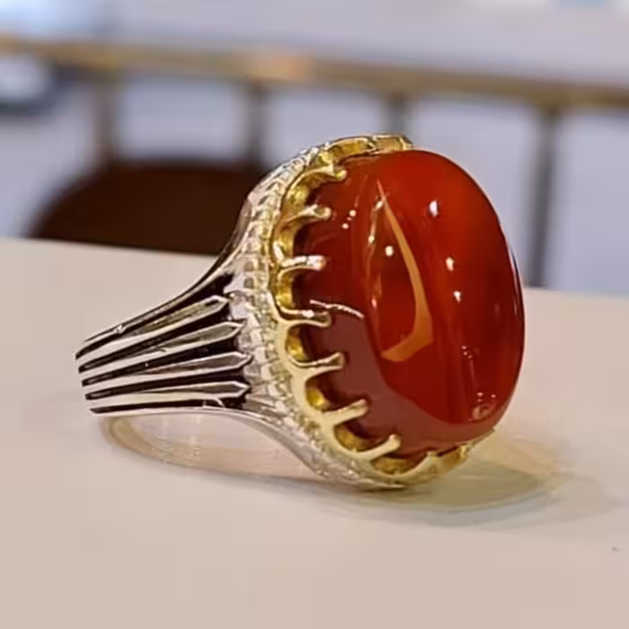 انگشتر عقیق یمنی سرخ