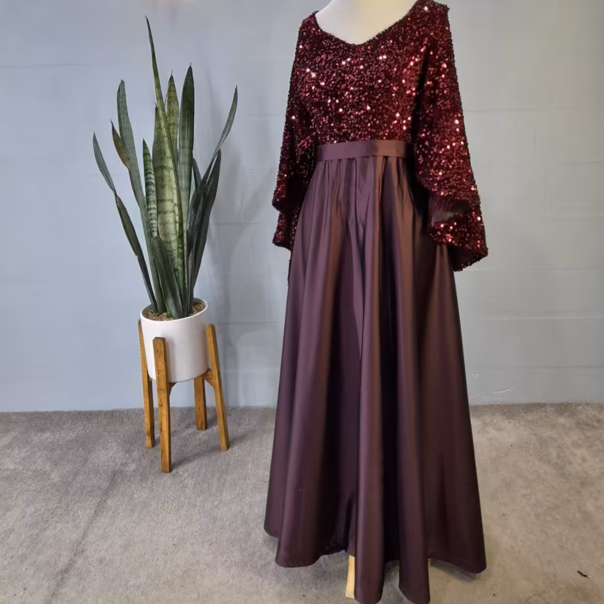 لباس مجلسی مدل فرشته جنس ساتن