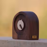 ساعت چوبی با چوب گردو 