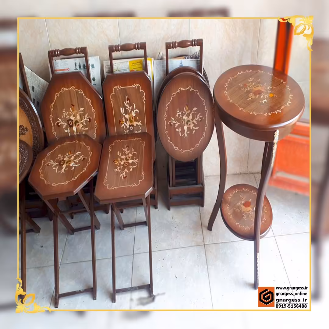 میز عسلی تاشو ارزان قیمت مدل هشت ضلعی چمدانی رنگ سفید 


