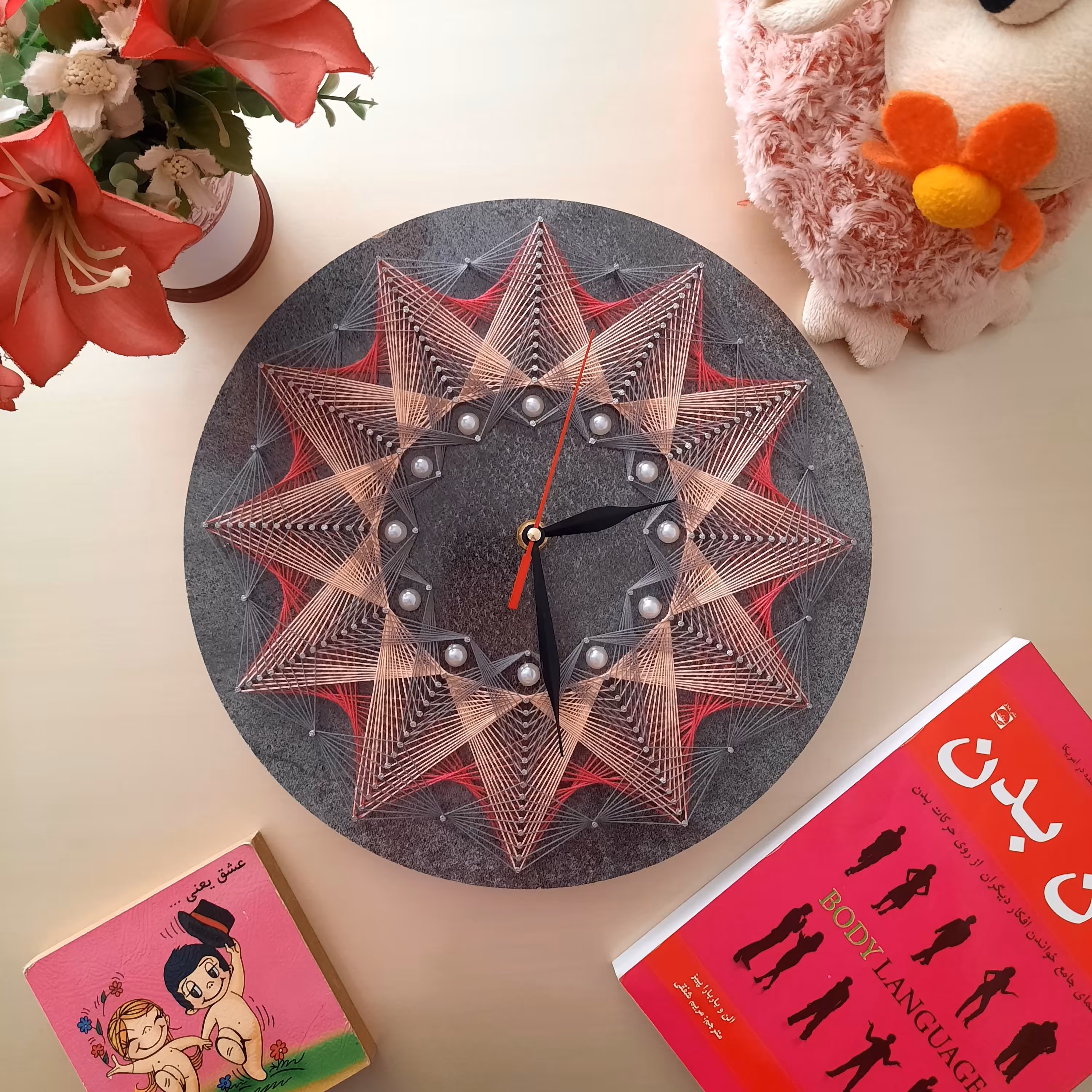 ساعت گرد طوسی صورتی