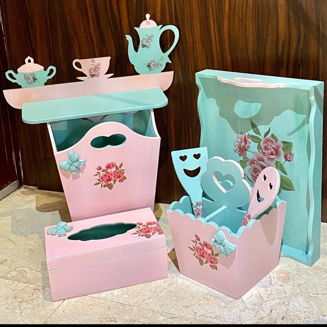 سطل چوبی و جای دستمال کاغذی