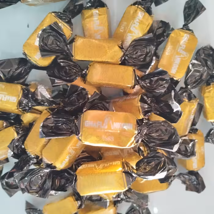 شکلات تلخ 83 درصد قافلانکوه یک کیلویی 