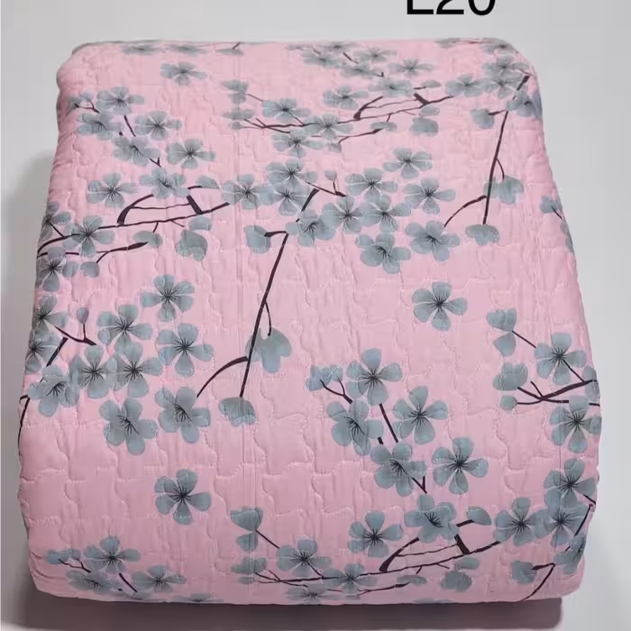 لحاف کرسی دو رو  ابعاد 4 در 4 حدود 8 کیلو وزن (ضمانت پرز و رنگ )