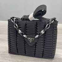 کیف مجلسی چرم پفکی PRADA (عیدانه)