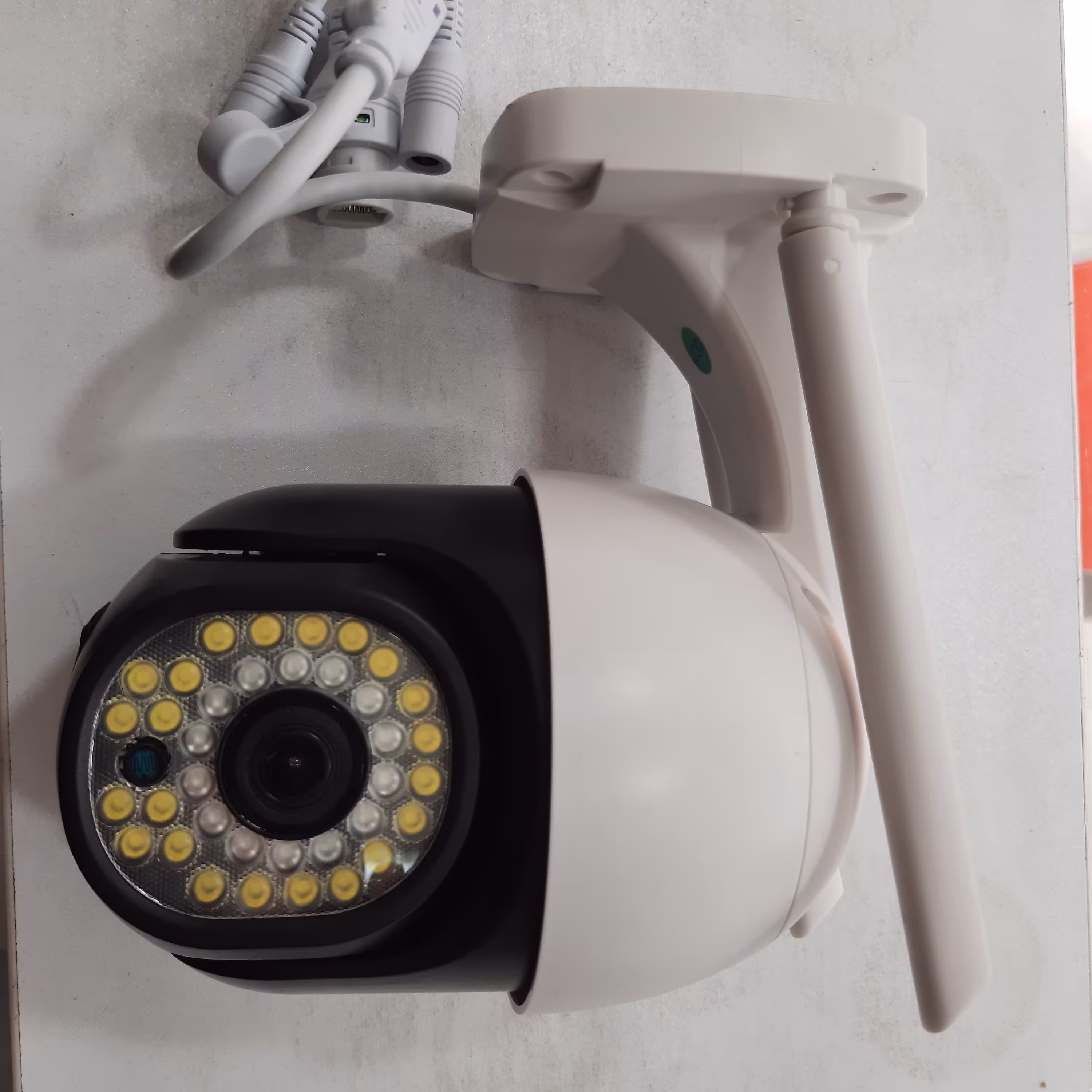 دوربین سیم کارتی چرخشی